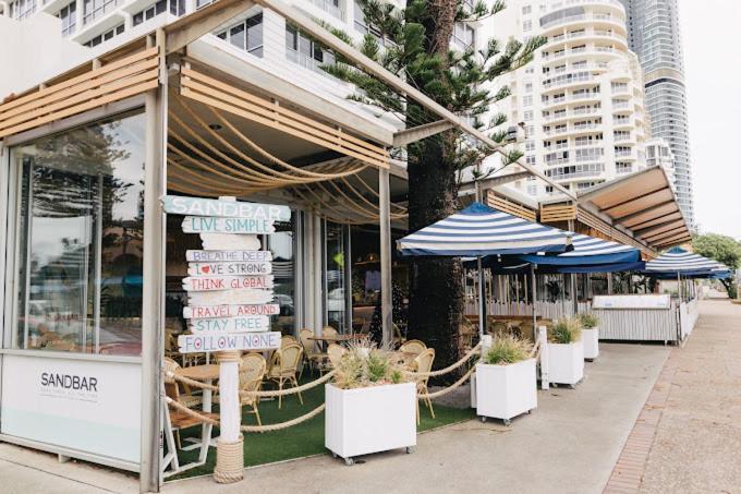 Beachfront Studio Apartment Gold Coast Exterior photo